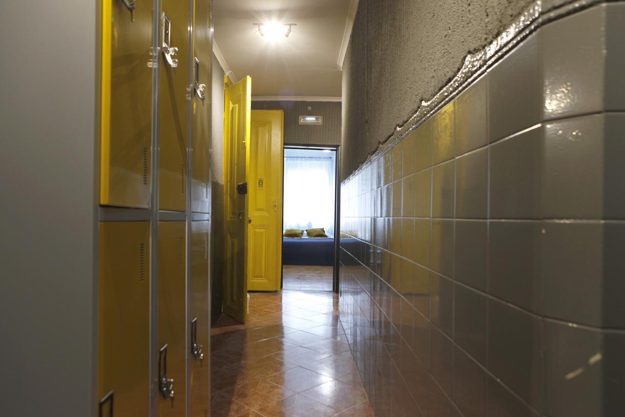 Hostel Avenida Lissabon Buitenkant foto